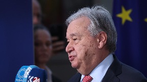 Prebrz razvoj AI